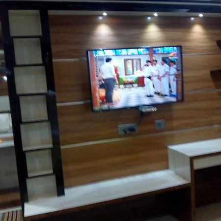 Hotel Rodali Residency Guwahati Bagian luar foto