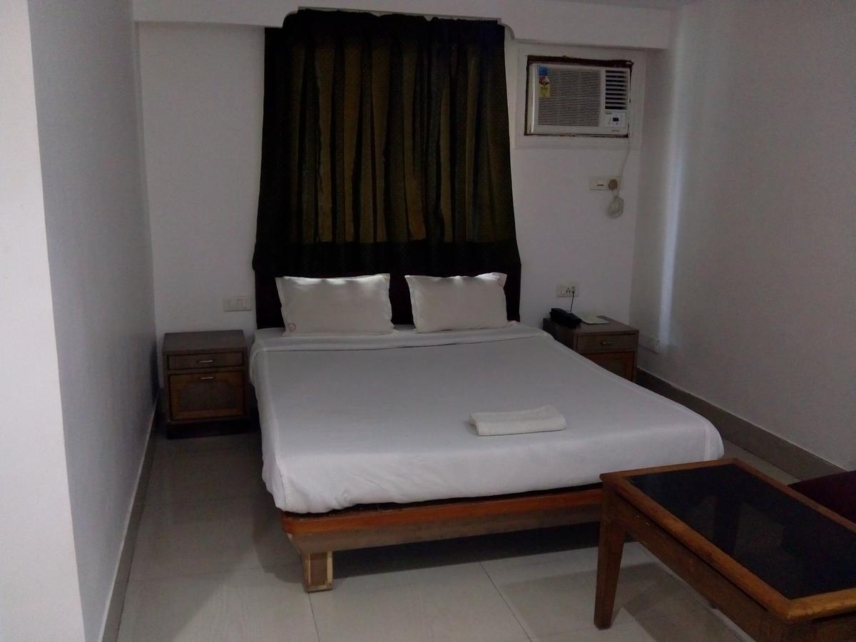 Hotel Rodali Residency Guwahati Bagian luar foto