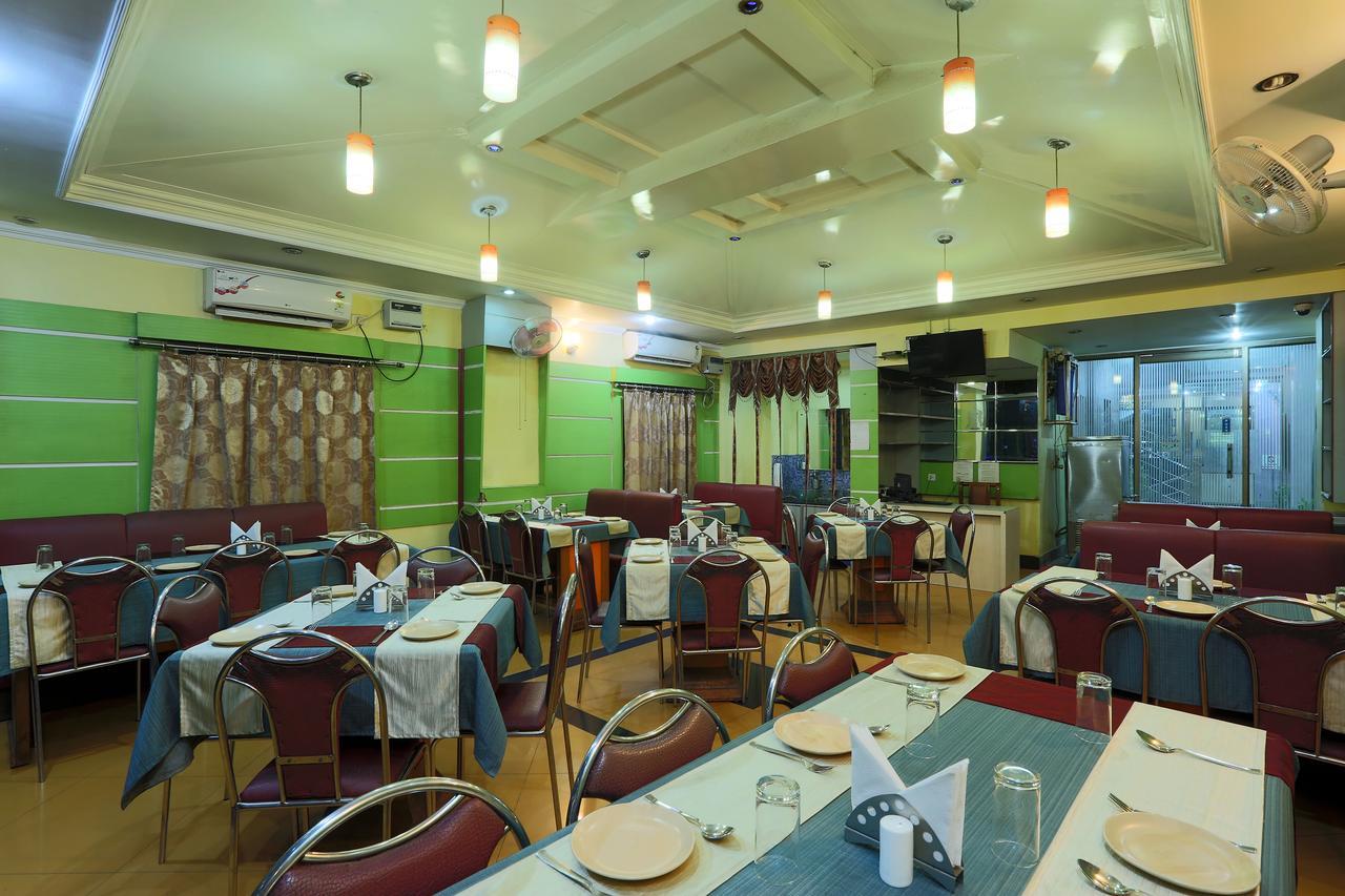 Hotel Rodali Residency Guwahati Bagian luar foto