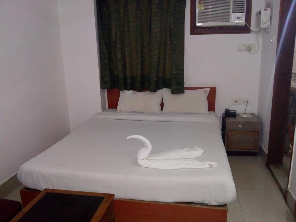 Hotel Rodali Residency Guwahati Bagian luar foto