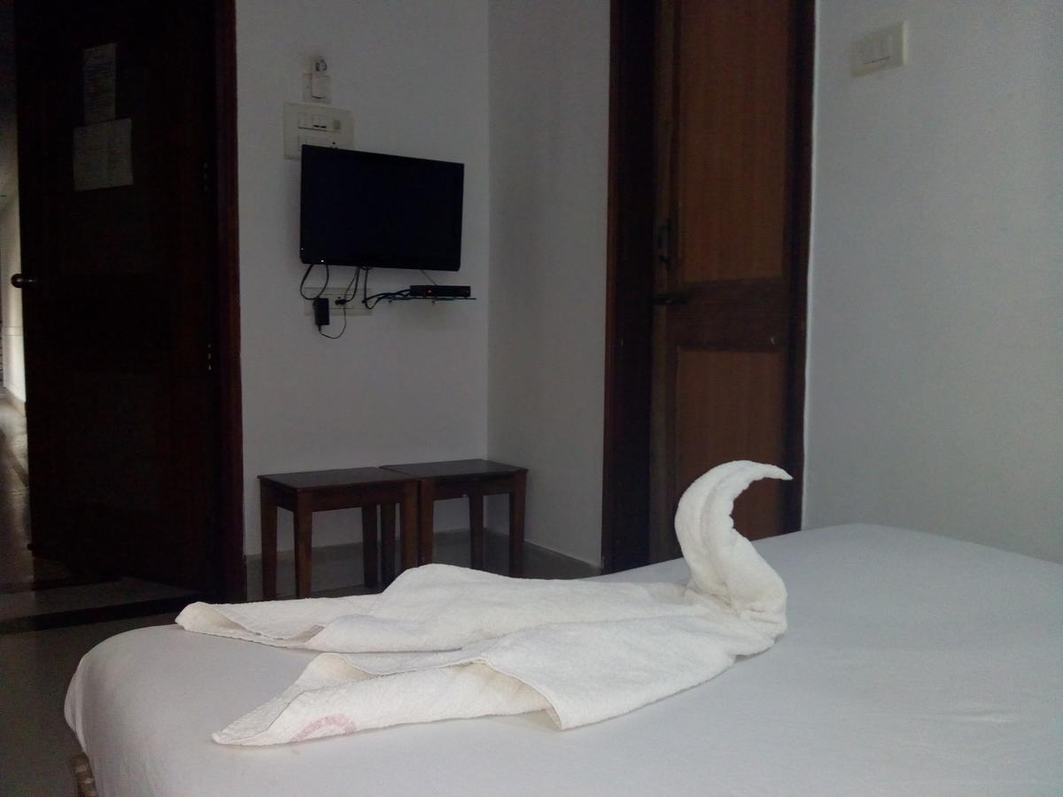 Hotel Rodali Residency Guwahati Bagian luar foto