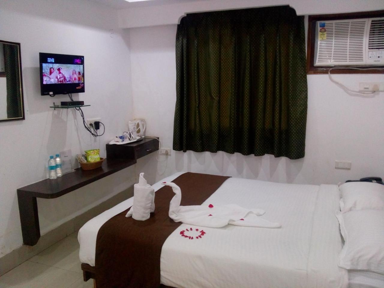 Hotel Rodali Residency Guwahati Bagian luar foto