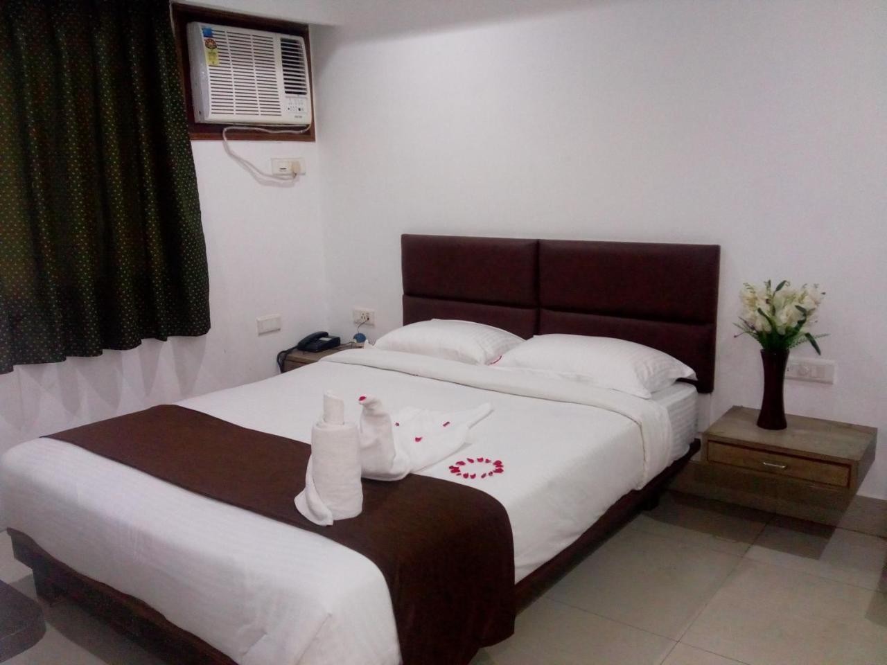 Hotel Rodali Residency Guwahati Bagian luar foto