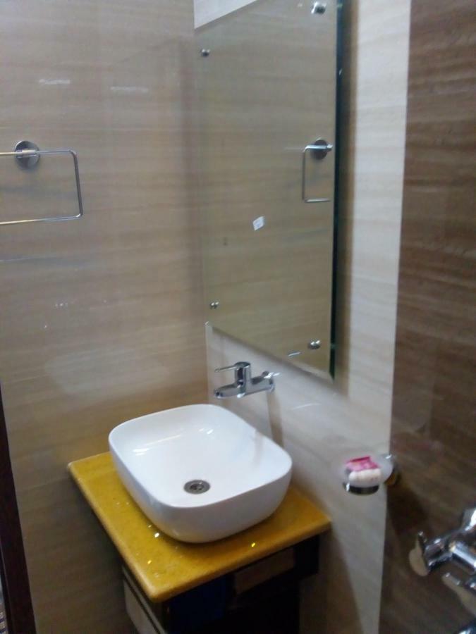 Hotel Rodali Residency Guwahati Bagian luar foto