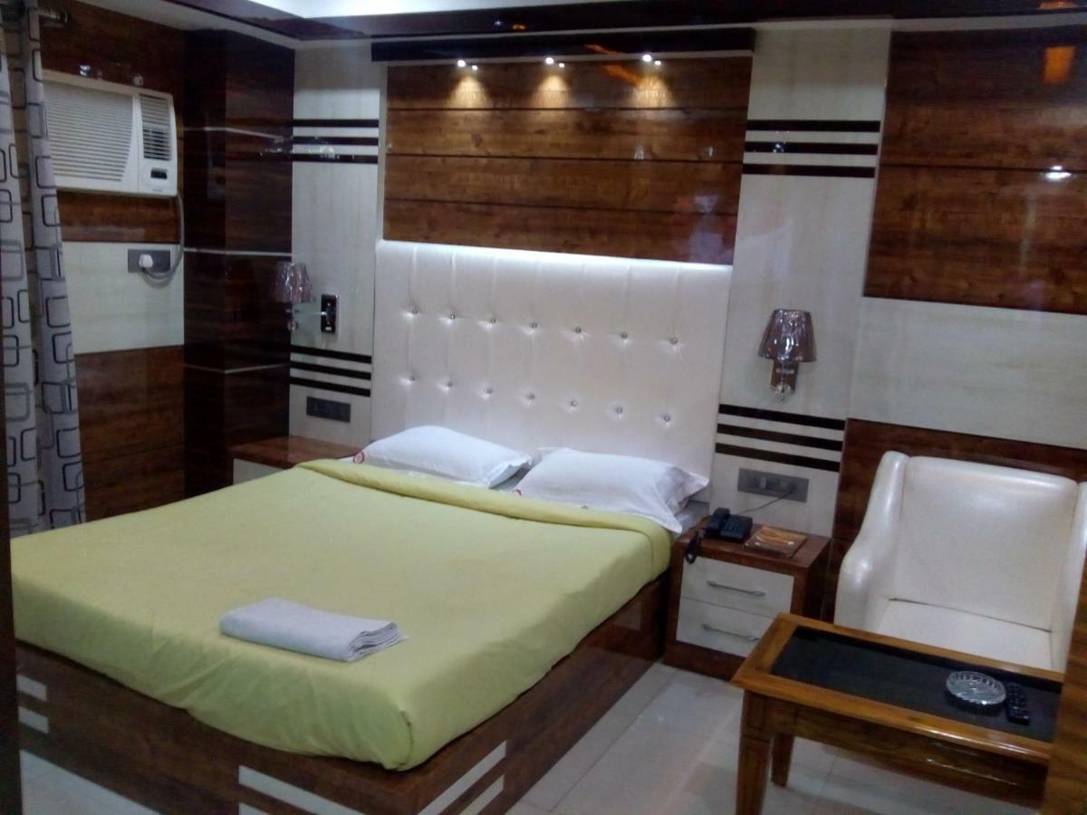 Hotel Rodali Residency Guwahati Bagian luar foto