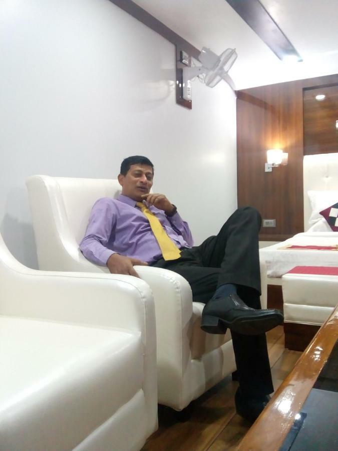 Hotel Rodali Residency Guwahati Bagian luar foto